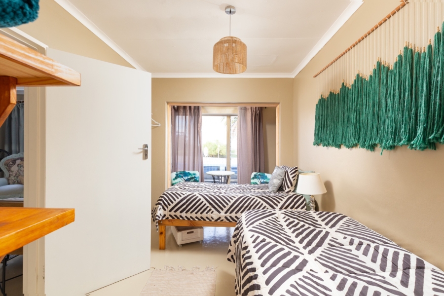 2 Bedroom Property for Sale in Velddrif Western Cape
